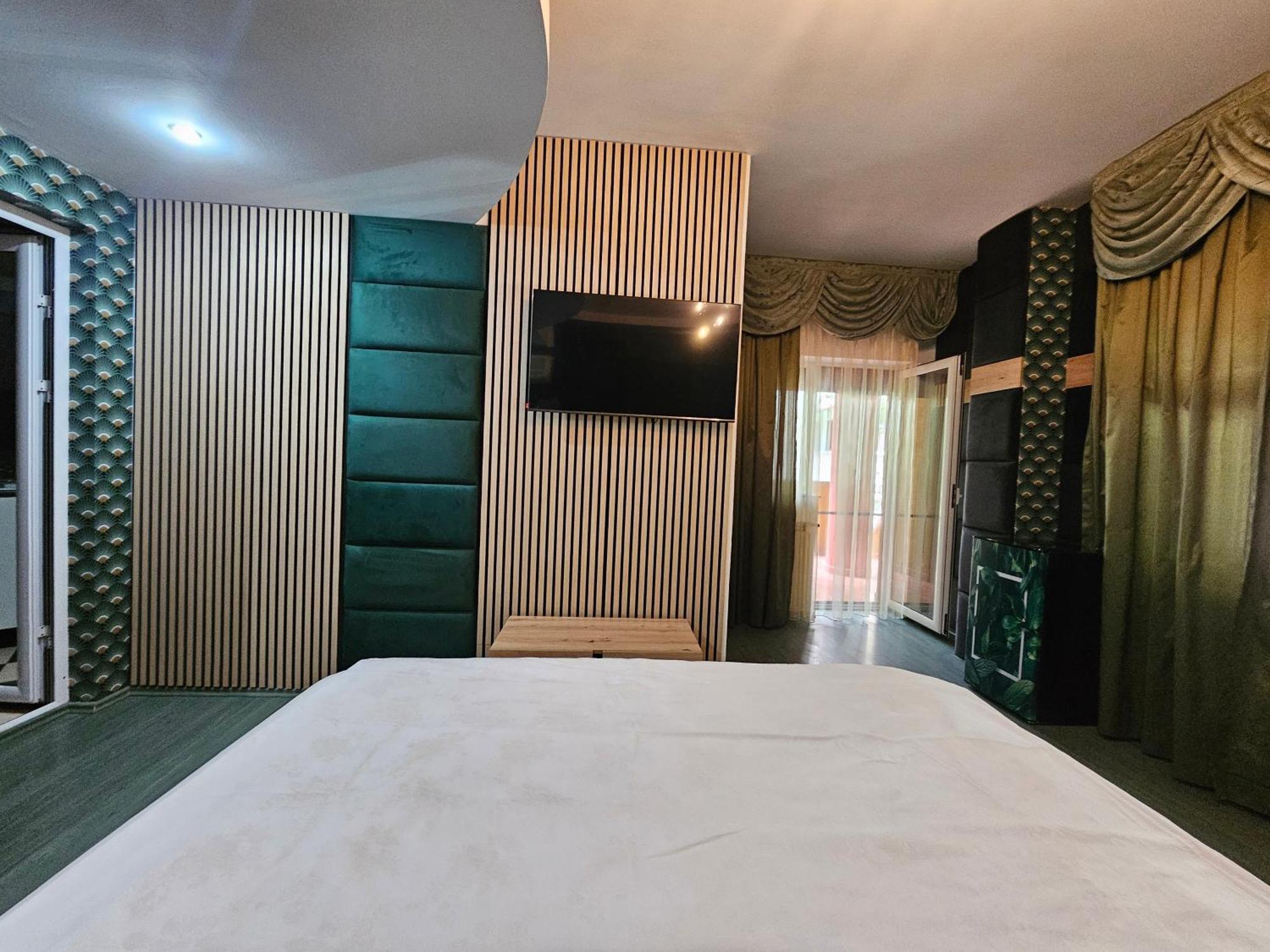 Simple Villa Rooms National Arena Self Check In Bucarest Exterior foto